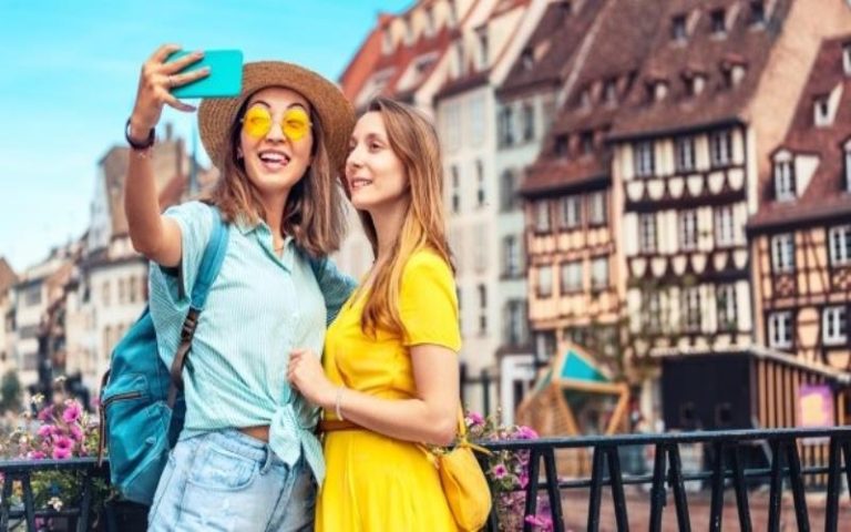 The Future of Data Roaming: Embracing eSIM Technology