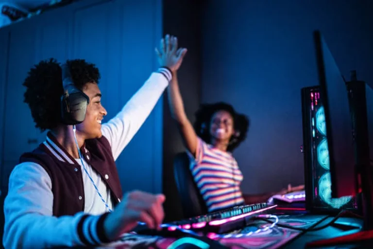 What Every Player Should Know Before Playing Online Playing Online